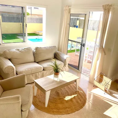 Grandes Playas فيلة كوراليهو